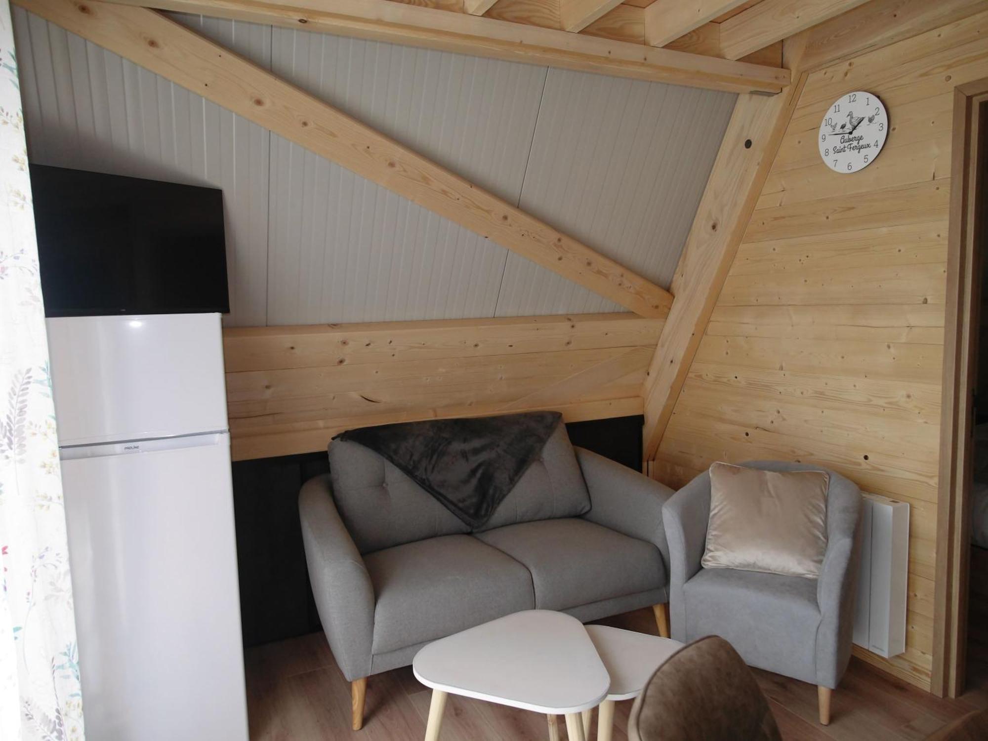 Auberge Saint Fergeux Gionges エクステリア 写真