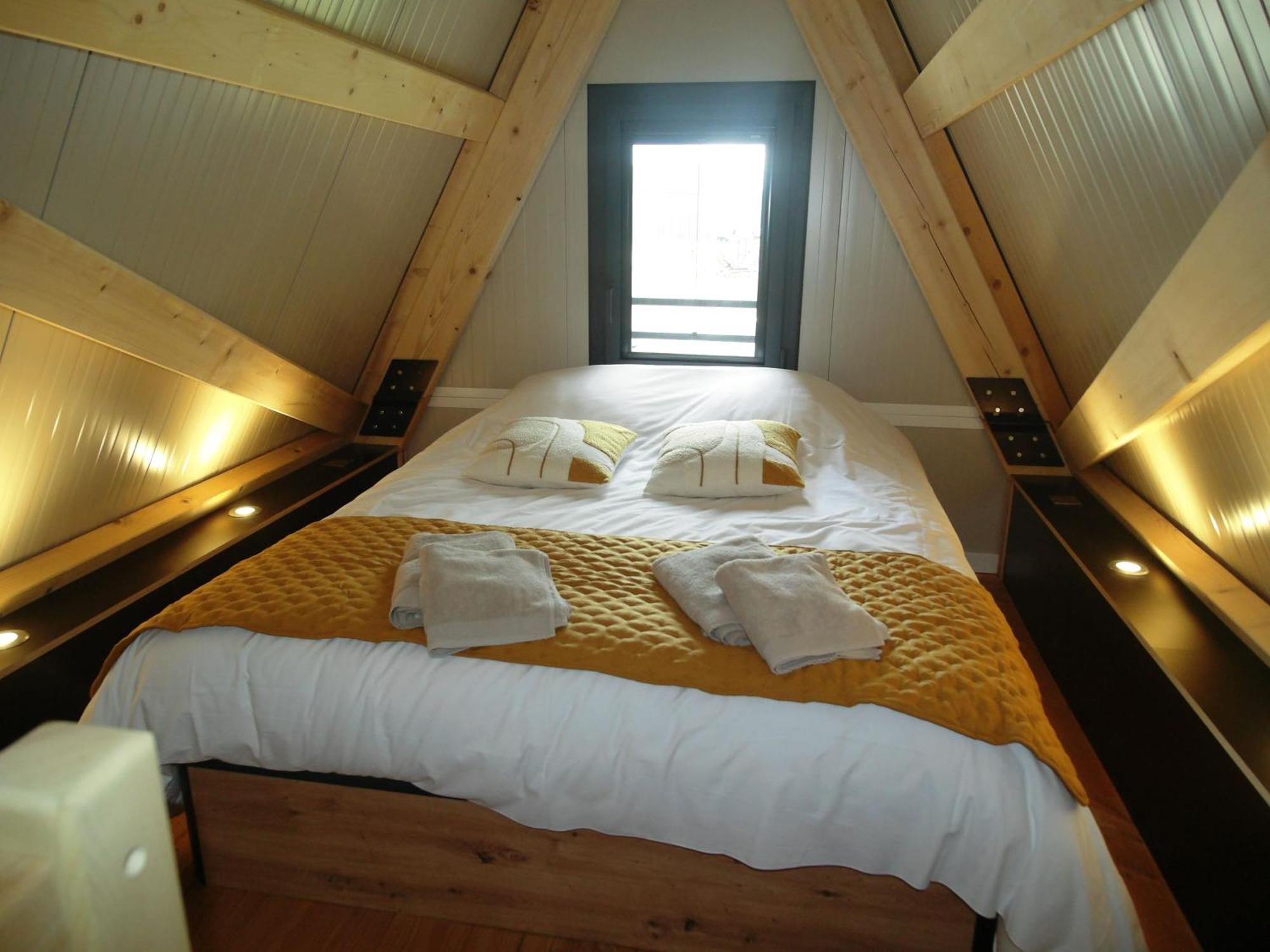 Auberge Saint Fergeux Gionges エクステリア 写真